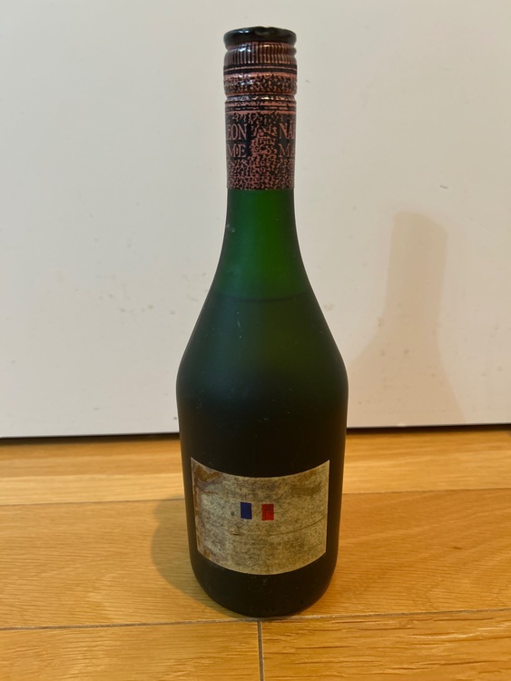 ナポレオン（お酒）の商品画像 - 査定依頼日：2025年11月13日 - 最高査定価格：50円