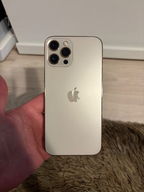 iPhone iPhone 12 Pro Max 512GB Softbank（スマホ）の商品画像 - 査定依頼日：2026年9月16日 - 最高査定価格：45,000円