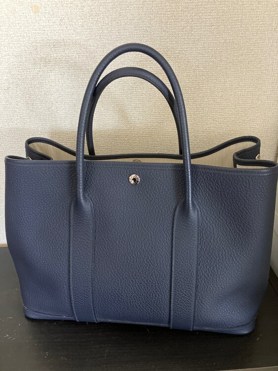 ガーデンパーティー（ブランドバッグ）の商品画像 - 査定依頼日：2025年1月17日 - 最高査定価格：220,000円