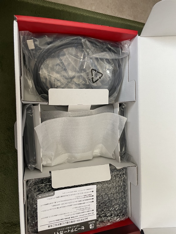 NINTENDO Switch（ゲーム機本体・ゲームソフト）の商品画像 - 査定依頼日：2022年3月8日 - 最高査定価格：18,500円