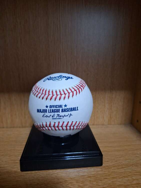 大谷、ヌートバー、ダルビッシュのサインボール（その他のスポーツ用品）の商品画像 - 査定依頼日：2025年4月11日 - 最高査定価格：110,000円