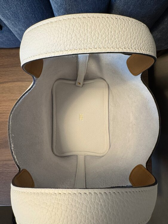 エルメス ピコタン （ブランドバッグ）の商品画像 - 査定依頼日：2025年4月20日 - 最高査定価格：520,000円