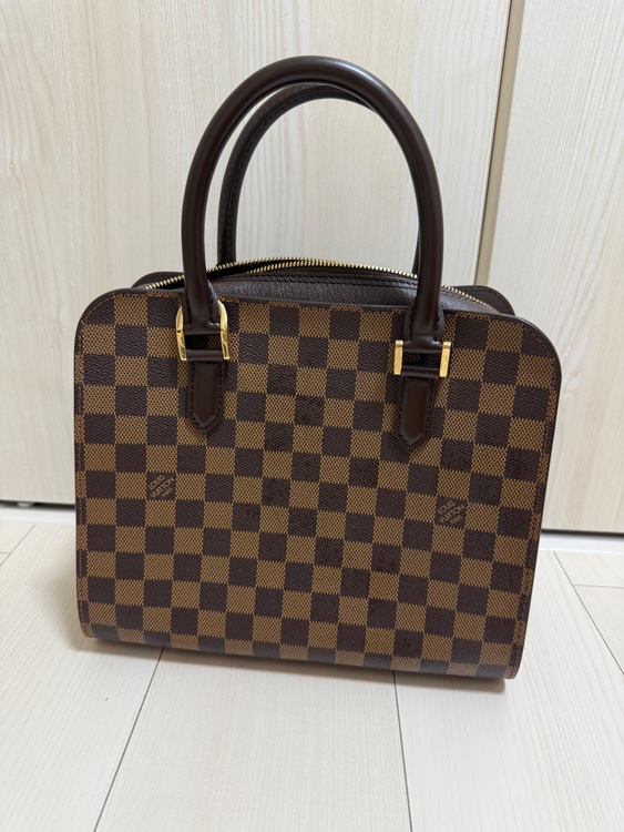 LOUIS VUITTON トリアナ ダミエ エベヌ（ブランドバッグ）の商品画像 - 査定依頼日：2025年8月10日 - 最高査定価格：78,000円