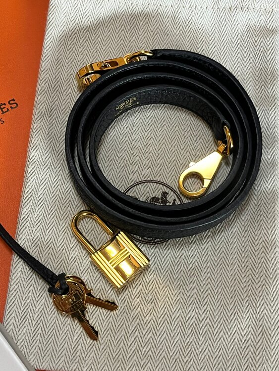 エルメス ケリー （ブランドバッグ）の商品画像 - 査定依頼日：2025年2月21日 - 最高査定価格：2,820,000円