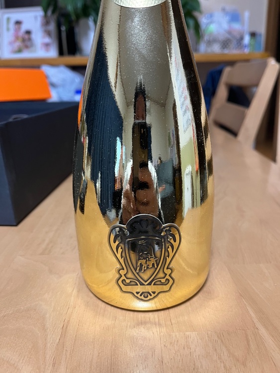 シャンパン シャンパン(その他) （お酒）の商品画像 - 査定依頼日：2025年10月30日 - 最高査定価格：2,500円