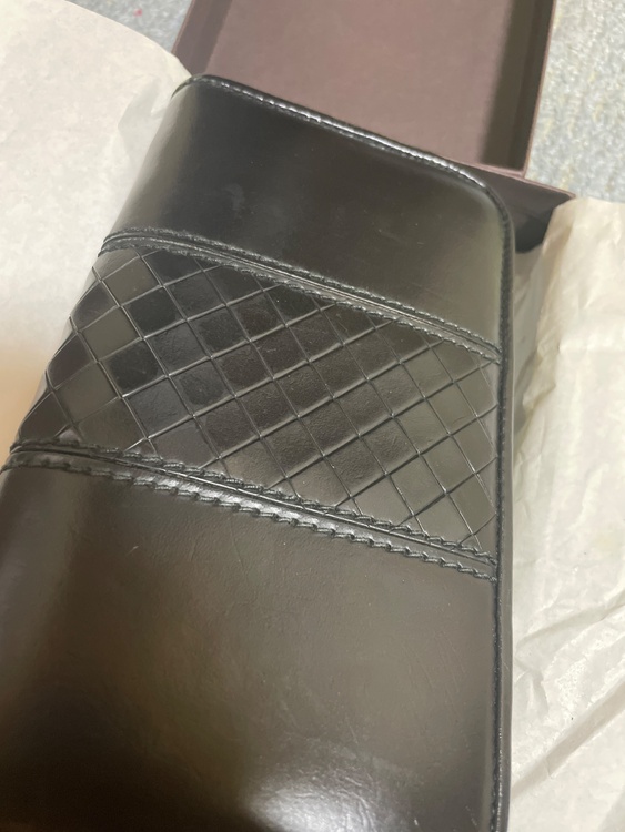 ボッテガ・ヴェネタ  （ブランドバッグ）の商品画像 - 査定依頼日：2026年4月9日 - 最高査定価格：16,000円