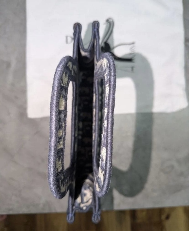 ディオール  （ブランドバッグ）の商品画像 - 査定依頼日：2026年2月9日 - 最高査定価格：110,000円