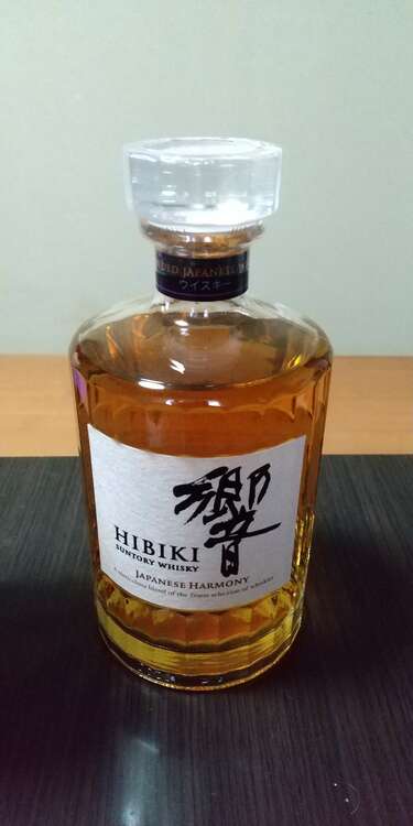 サントリー響（お酒）の商品画像 - 査定依頼日：2025年1月9日 - 最高査定価格：10,500円