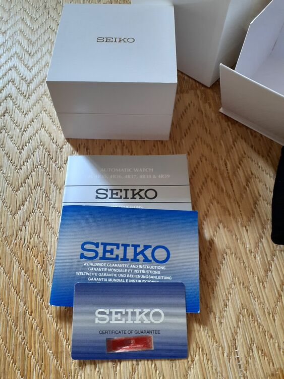 4R38-ooko（高級時計）の商品画像 - 査定依頼日：2025年9月4日 - 最高査定価格：11,000円