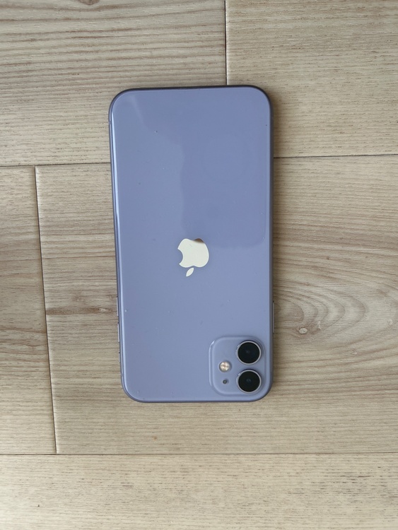 iPhone iPhone11 64GB SIMフリー（スマホ）の商品画像 - 査定依頼日：2026年10月14日 - 最高査定価格：13,000円