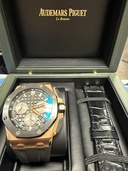 ロイヤルオークオフショア（高級時計）の商品画像 - 査定依頼日：2025年12月17日 - 最高査定価格：6,820,000円