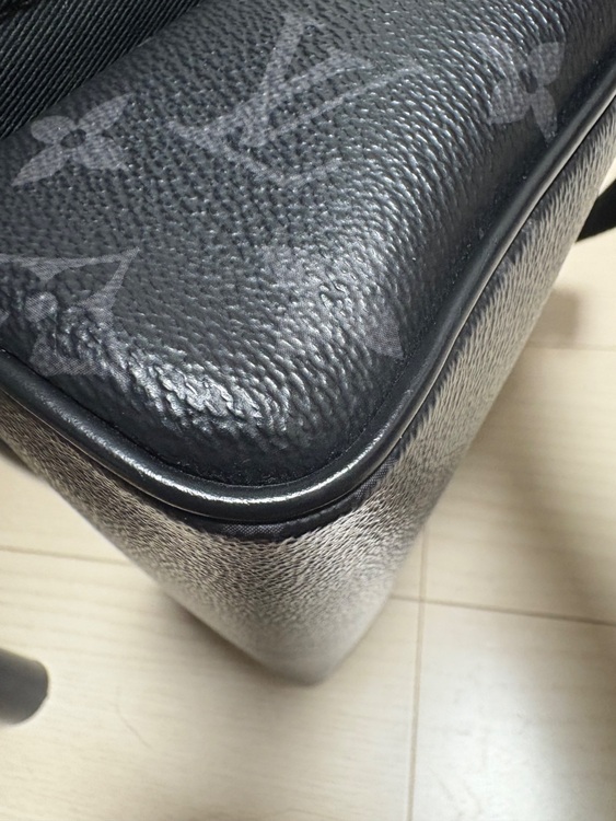 M44000（ブランドバッグ）の商品画像 - 査定依頼日：2025年7月28日 - 最高査定価格：120,000円