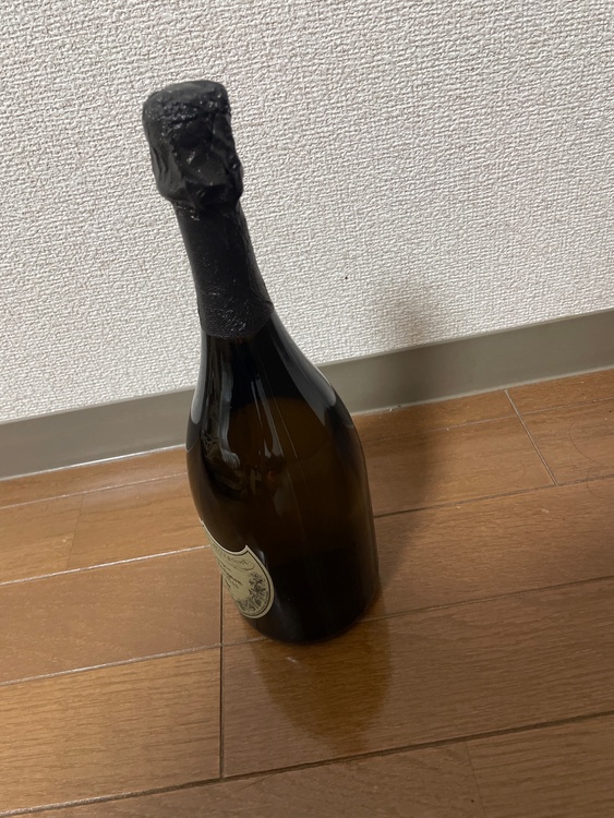 シャンパン ドン・ペリニヨン （お酒）の商品画像 - 査定依頼日：2026年1月29日 - 最高査定価格：20,500円