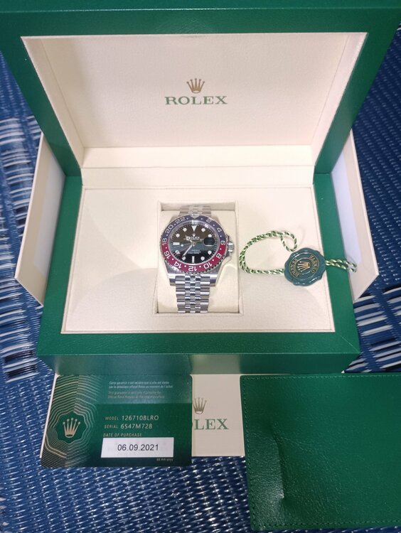ロレックス GMTマスター 126710blro（高級時計）の商品画像 - 査定依頼日：2026年3月2日 - 最高査定価格：3,550,000円