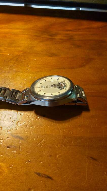 タグホイヤー その他 WAV511B（高級時計）の商品画像 - 査定依頼日：2025年3月19日 - 最高査定価格：150,000円