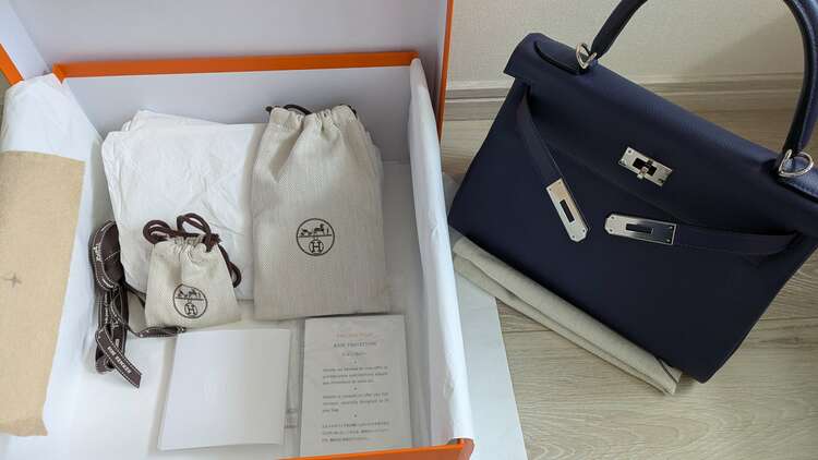 ケリー 28cm（ブランドバッグ）の商品画像 - 査定依頼日：2025年5月22日 - 最高査定価格：2,500,000円