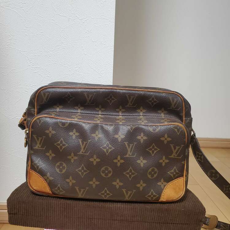 ルイヴィトン モノグラム （ブランドバッグ）の商品画像 - 査定依頼日：2025年1月30日 - 最高査定価格：30,000円