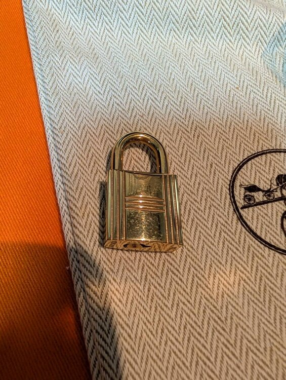 エルメス ケリー （ブランドバッグ）の商品画像 - 査定依頼日：2025年4月25日 - 最高査定価格：1,200,000円