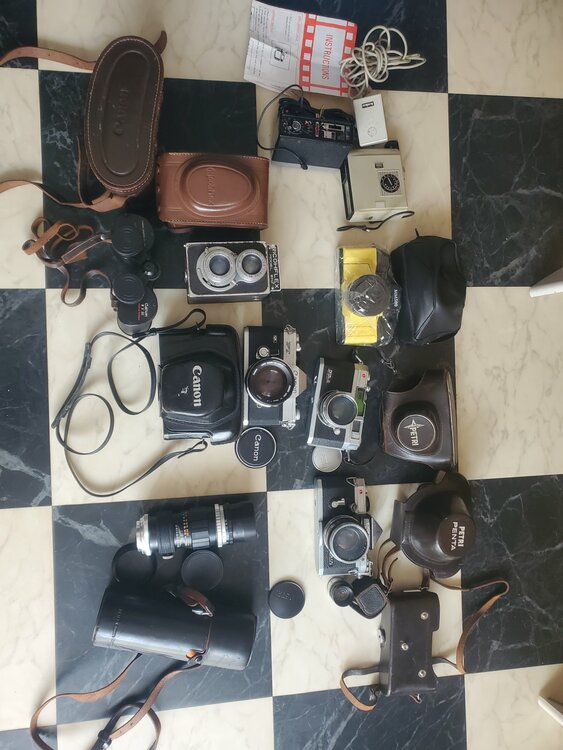 わからない（カメラ）の商品画像 - 査定依頼日：2025年12月17日 - 最高査定価格：22,000円