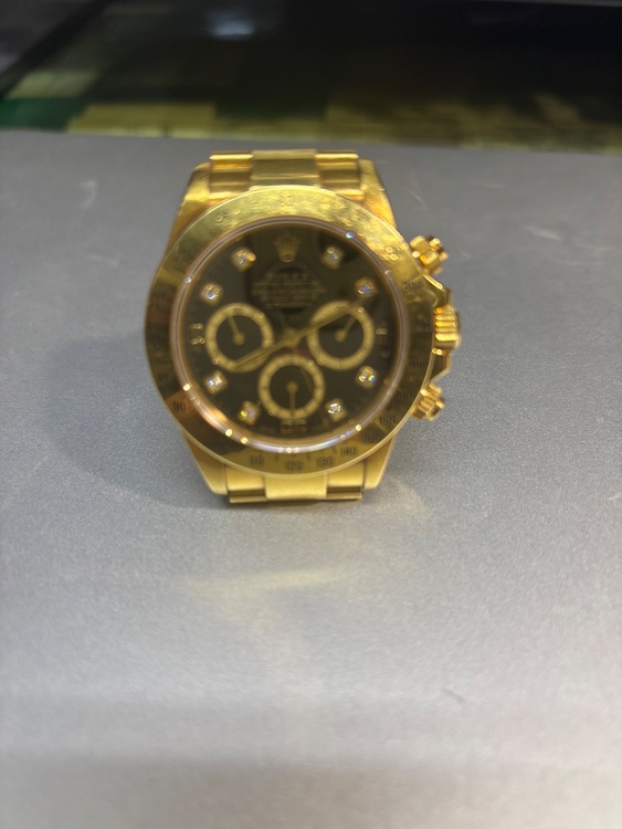 ロレックス デイトナ （高級時計）の商品画像 - 査定依頼日：2025年6月19日 - 最高査定価格：6,500,000円