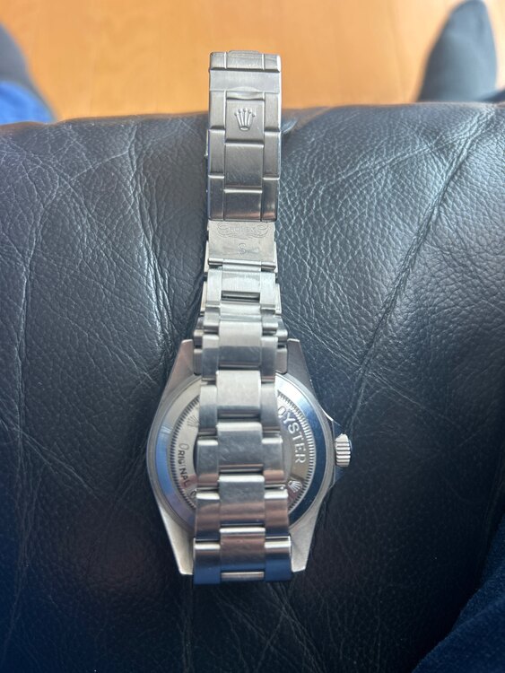 ロレックス シードゥエラー （高級時計）の商品画像 - 査定依頼日：2025年4月30日 - 最高査定価格：1,400,000円