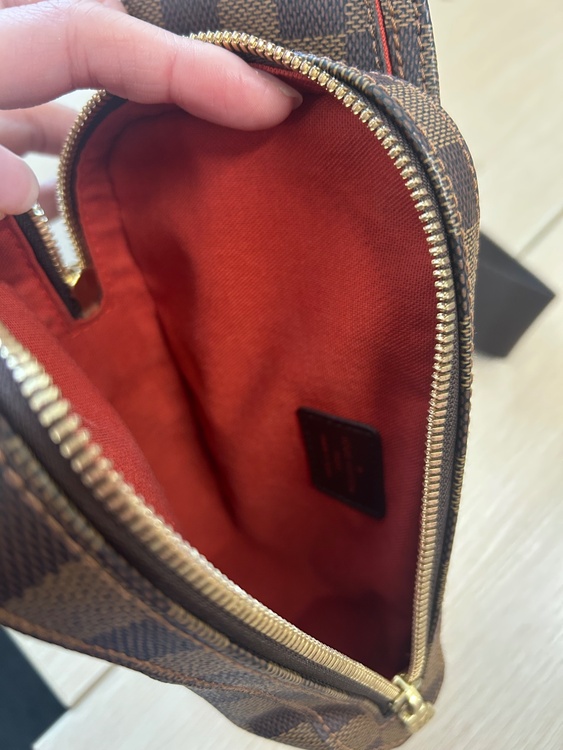 ブレラ（ブランドバッグ）の商品画像 - 査定依頼日：2026年3月12日 - 最高査定価格：70,000円