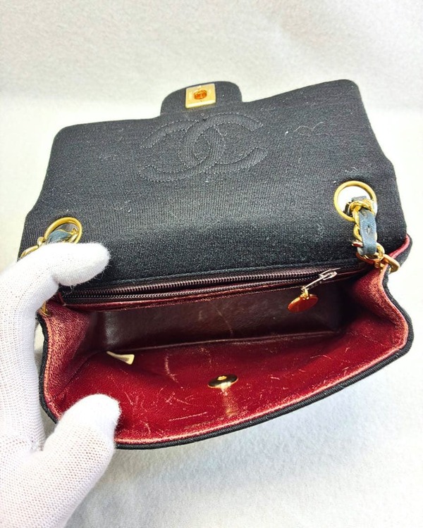 シャネル　バッグ　マトラッセ　ミニ チェーンショルダーバッグ（ブランドバッグ）の商品画像 - 査定依頼日：2026年1月31日 - 最高査定価格：180,000円