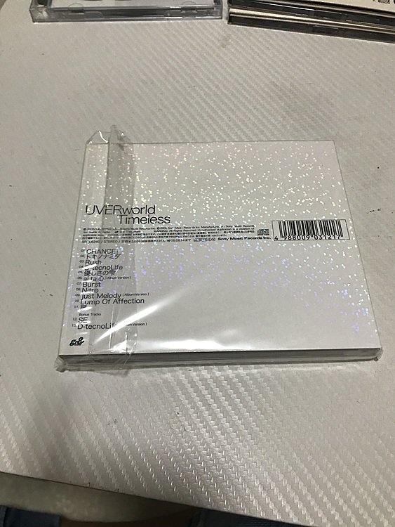 UVERworld Timeless期間限定スリーブケース（CD・DVD）の商品画像 - 査定依頼日：2019年10月15日 - 最高査定価格：500円