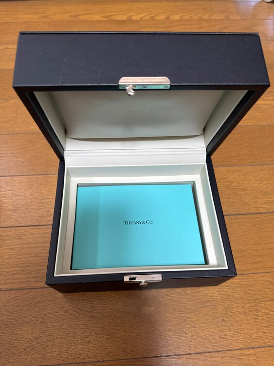 【TIFFANY&Co.】ティファニー イーストウエストミニ（高級時計）の商品画像 - 査定依頼日：2025年3月21日 - 最高査定価格：150,000円