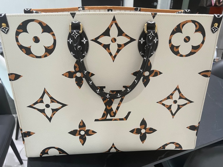 ルイヴィトン ルイヴィトン(その他) （ブランドバッグ）の商品画像 - 査定依頼日：2025年11月12日 - 最高査定価格：300,000円