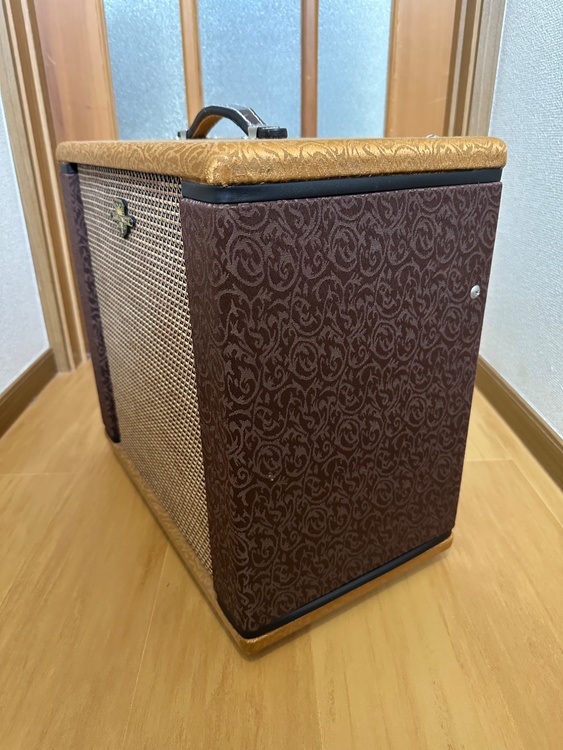Fender Ramparte （ピアノ・楽器・PA機材）の商品画像 - 査定依頼日：2026年5月10日 - 最高査定価格：10,000円