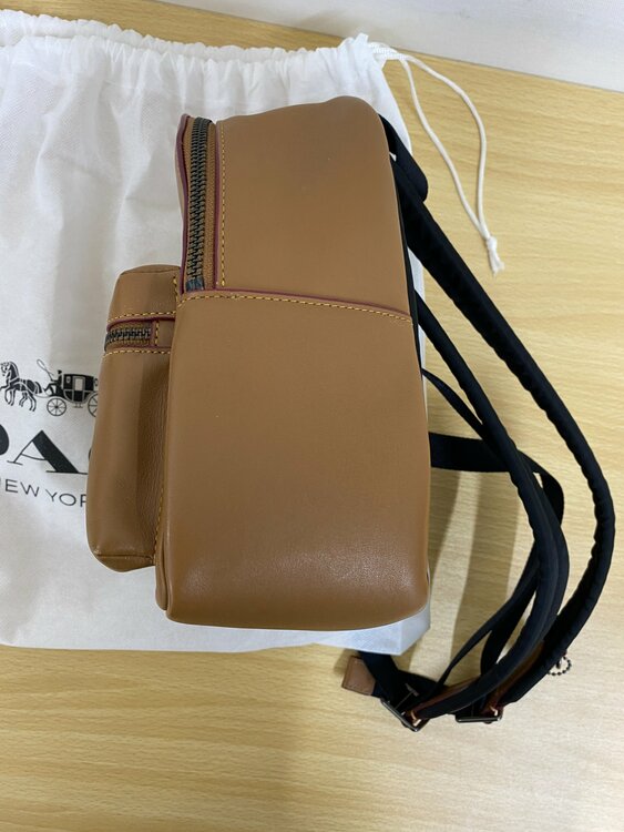 リュック（ブランドバッグ）の商品画像 - 査定依頼日：2026年4月11日 - 最高査定価格：7,000円