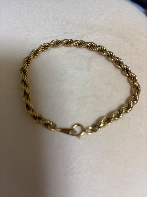 ロープチェーン　K18（金・貴金属）の商品画像 - 査定依頼日：2025年8月7日 - 最高査定価格：500,000円