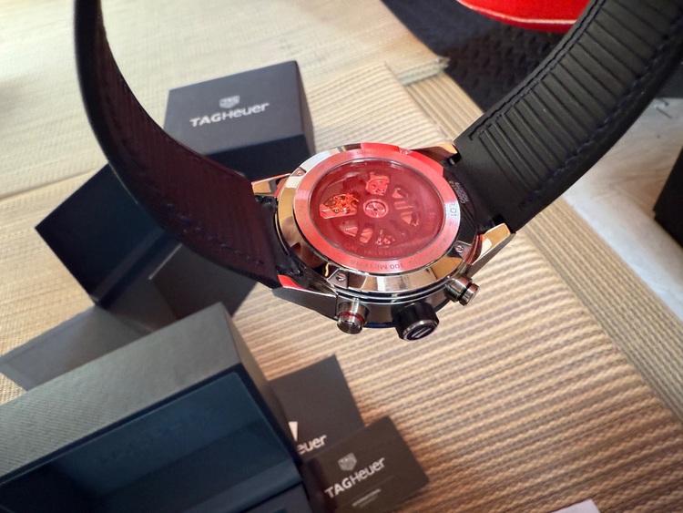 タグホイヤー カレラ ほ（高級時計）の商品画像 - 査定依頼日：2025年11月24日 - 最高査定価格：330,000円