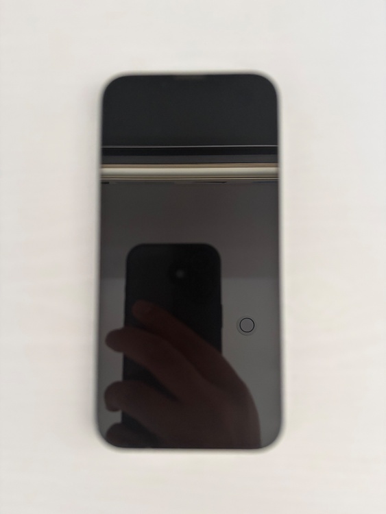 iPhone iPhone 13 128GB SIMフリー（スマホ）の商品画像 - 査定依頼日：2026年8月13日 - 最高査定価格：34,000円