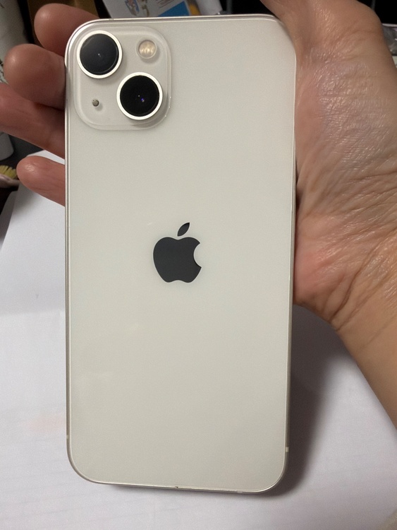 iPhone 13 128GB docomo（スマホ）の商品画像 - 査定依頼日：2026年4月4日 - 最高査定価格：28,000円