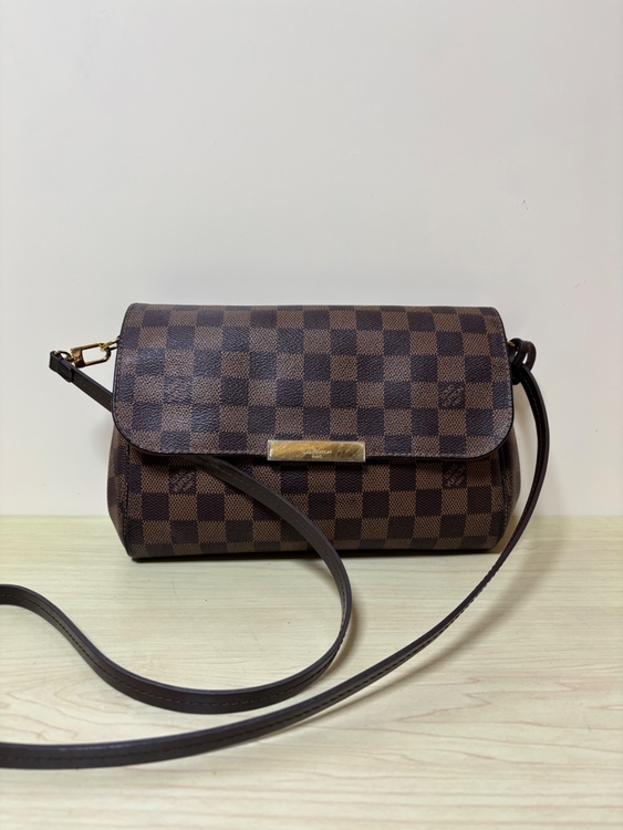 フェイボリットMM（ブランドバッグ）の商品画像 - 査定依頼日：2026年3月7日 - 最高査定価格：100,000円