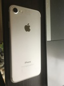 iPhone7 128GB シルバー（スマホ）の商品画像 - 査定依頼日：2022年1月13日 - 最高査定価格：7,100円