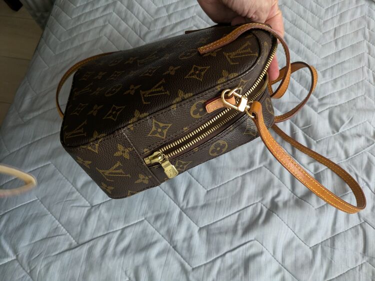ルイヴィトン モノグラム （ブランドバッグ）の商品画像 - 査定依頼日：2025年11月14日 - 最高査定価格：100,000円
