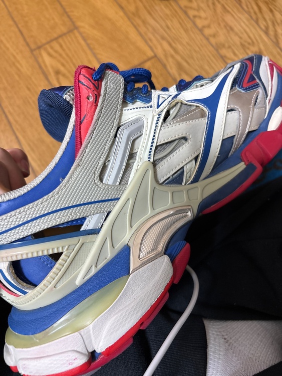 バレンシアガ  （ブランドバッグ）の商品画像 - 査定依頼日：2026年3月27日 - 最高査定価格：32,000円