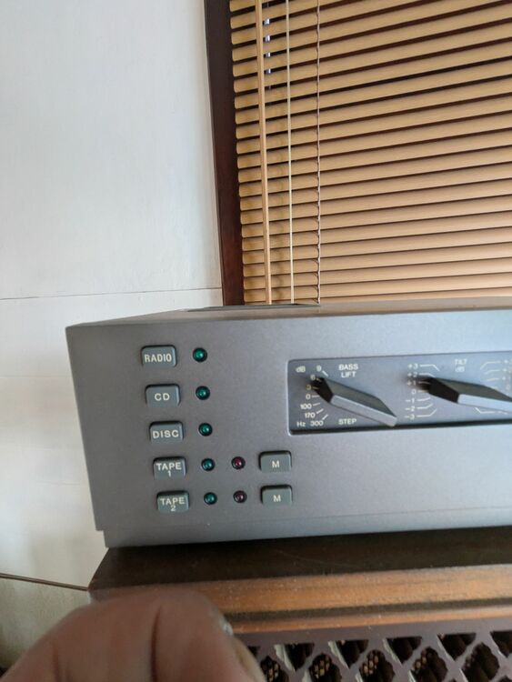 QUAD44（ピアノ・楽器・PA機材）の商品画像 - 査定依頼日：2025年9月24日 - 最高査定価格：40,000円