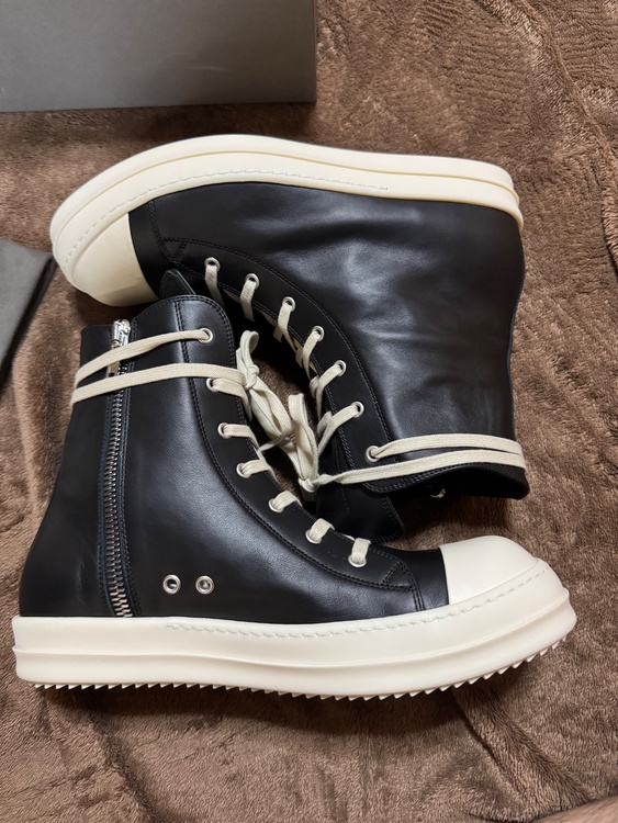 リックオウエンス（古着・ファッション）の商品画像 - 査定依頼日：2025年12月27日 - 最高査定価格：22,000円