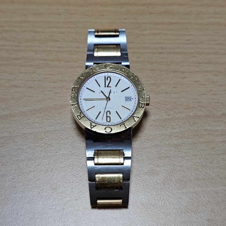 ブルガリ ブルガリブルガリ BB38SG（高級時計）の商品画像 - 査定依頼日：2026年3月7日 - 最高査定価格：300,000円