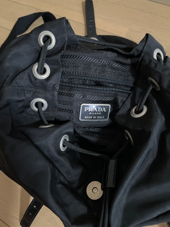 リュック（ブランドバッグ）の商品画像 - 査定依頼日：2025年11月23日 - 最高査定価格：20,000円