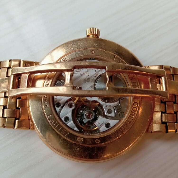 ヴァシュロン コンスタンタン その他 【VACHERON CONSTANTIN】ヴァシュロンコンスタンタン『パトリモニー クラシック』81162/206J メンズ 手巻き （高級時計）の商品画像 - 査定依頼日：2025年4月20日 - 最高査定価格：1,750,000円