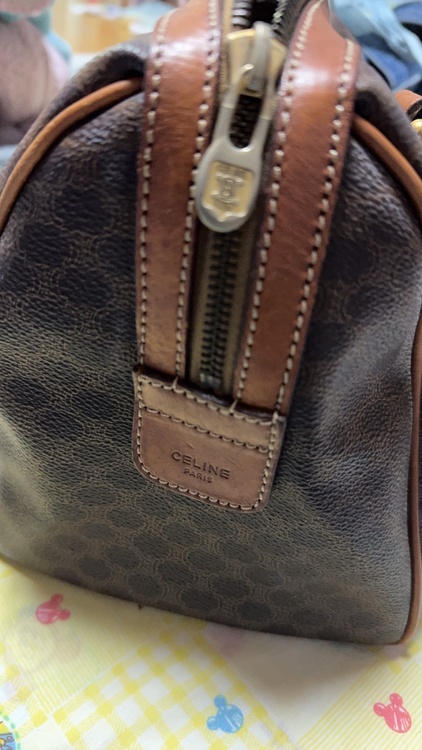 セリーヌ  （ブランドバッグ）の商品画像 - 査定依頼日：2026年1月10日 - 最高査定価格：35,000円