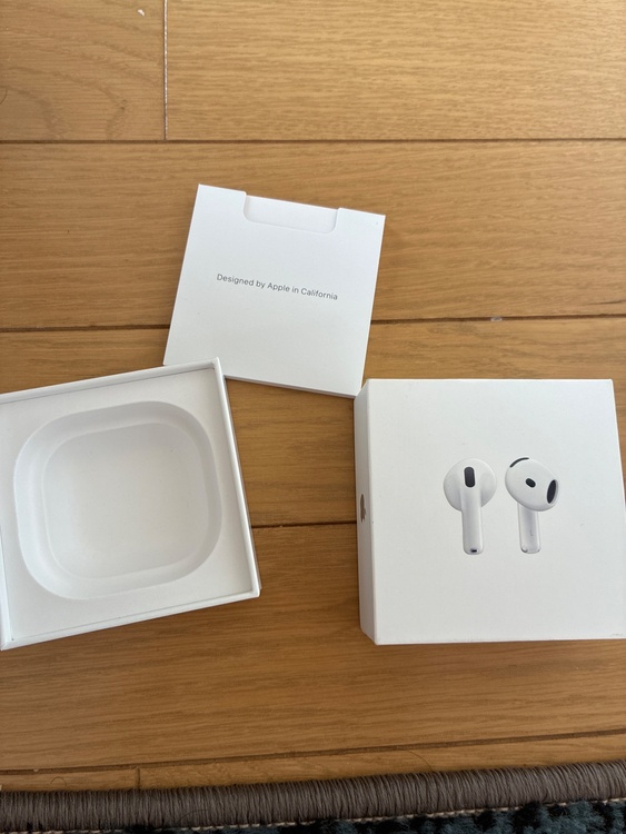 エアポッツ4（オーディオ・スピーカー）の商品画像 - 査定依頼日：2026年1月29日 - 最高査定価格：100,000円