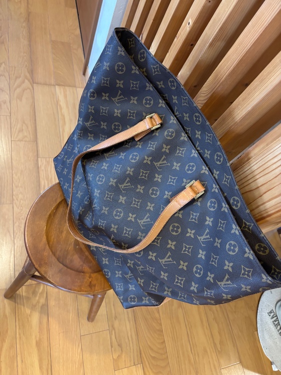 ルイヴィトンショッピングバッグ（ブランドバッグ）の商品画像 - 査定依頼日：2026年4月28日 - 最高査定価格：85,000円