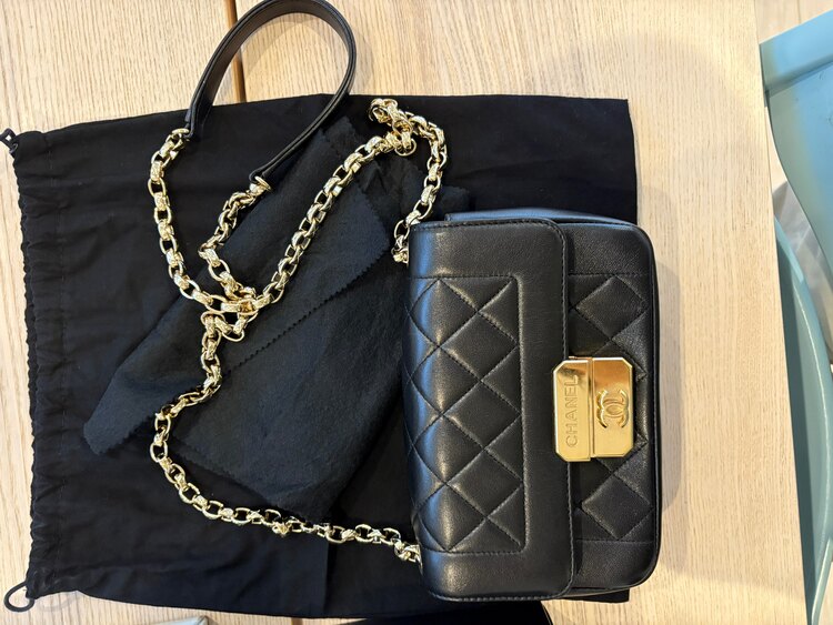 シャネル マトラッセ （ブランドバッグ）の商品画像 - 査定依頼日：2025年2月4日 - 最高査定価格：200,000円