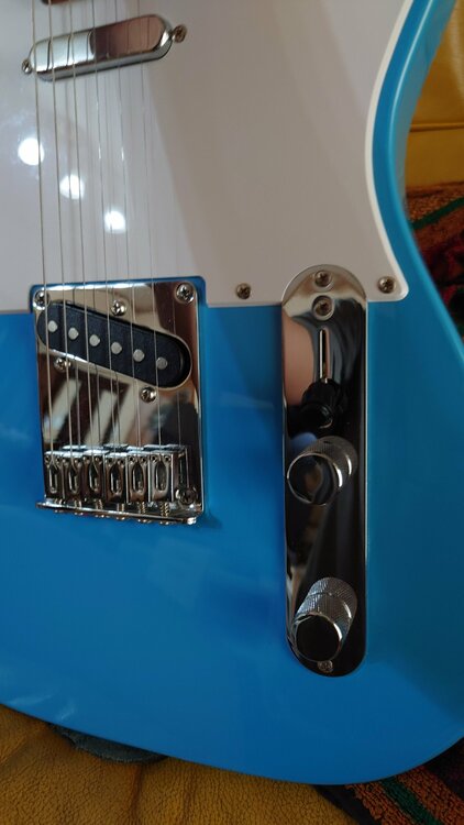 Squier Sonic Telecaster-California Blue（ピアノ・楽器・PA機材）の商品画像 - 査定依頼日：2026年5月18日 - 最高査定価格：30,000円